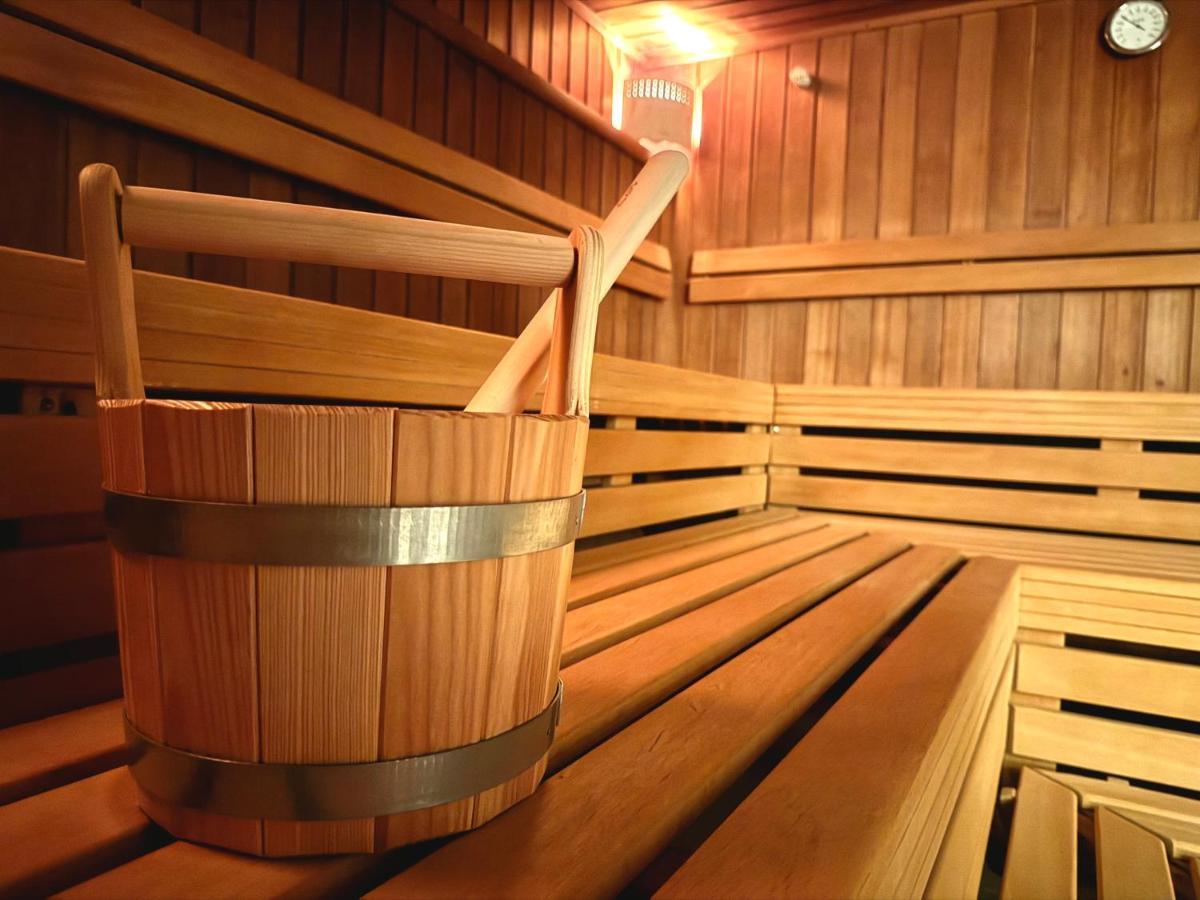 Seven Alpina Boutique Hotel Klosters Exterior photo
