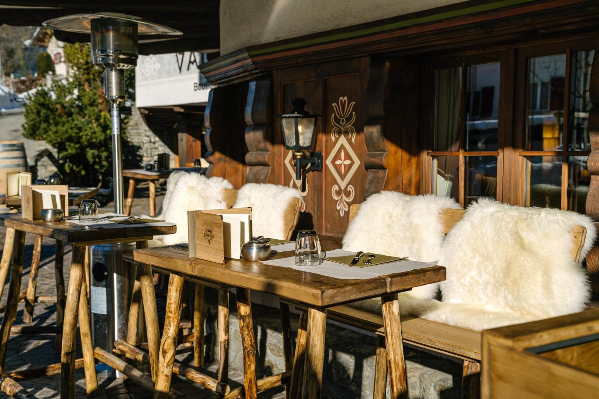 Seven Alpina Boutique Hotel Klosters Exterior photo